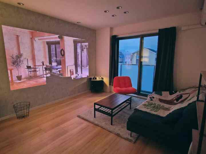 初めまして、初投稿失礼いたします。
昨日引越し作業があり筋肉痛ですが、これから少しずつ部屋のアップデートをしていくつもりですので、本当に暇な時に見てください。🥱

この前やっと買えたIKEAのディブリンゲが可愛すぎる。やっぱオレンジ、良い。🟠
#北欧インテリア
#ミッドセンチュリー
#IKEA
#プロジェクターのある暮らし
#新居
#引越し