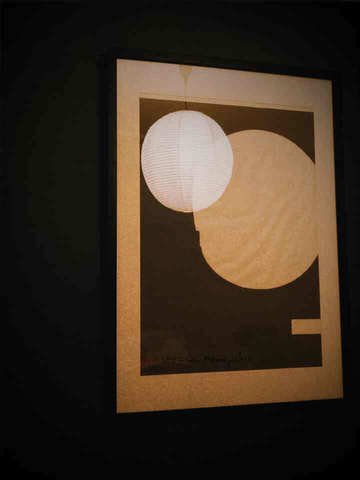 I finally got my hands on the poster I’d wanted for so long!

I'm very happy.

#isamunoguchi #akari #cozyroom #wallart