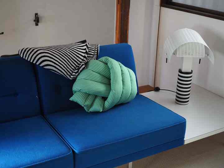 #暮らしの記録　 #ミッドセンチュリー　#2人暮らし #mordernliving #mordernhome #midcentury #ジョージネルソン　#georgenelson #モジュラーシーティングソファ　#akarilamp
#ルイスポールセン #shogunlamp
#usmhaller #hay #lego #anothachoppa #シャルロットペリアン