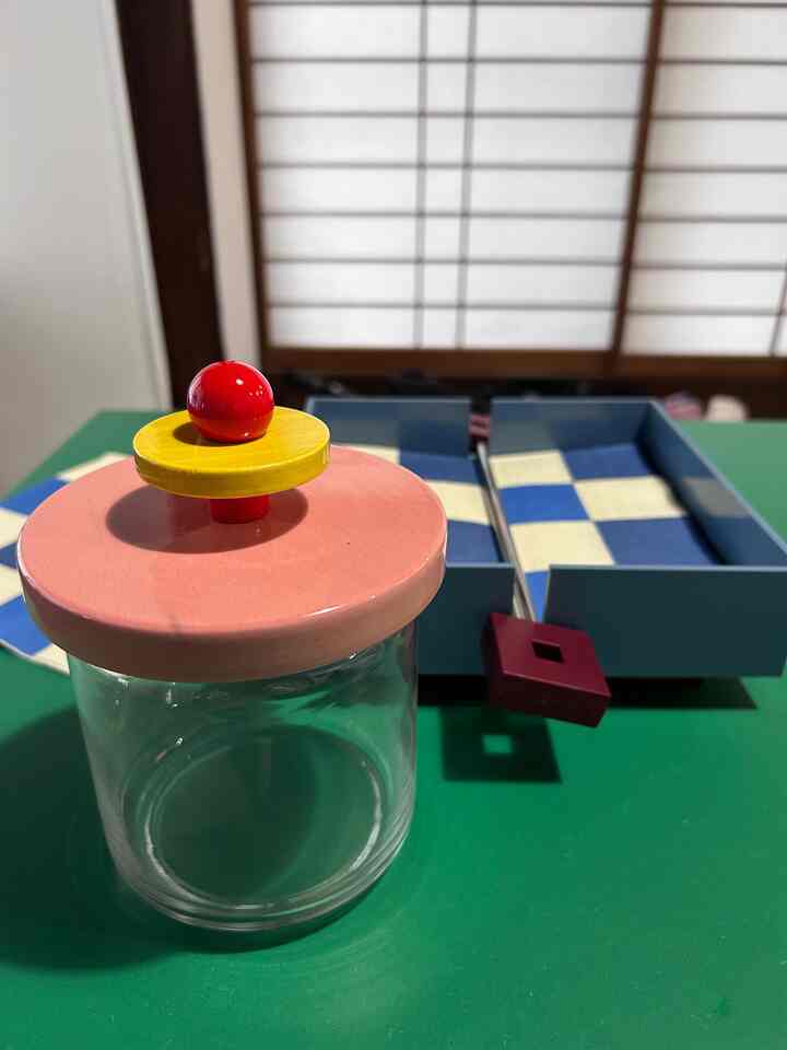 #暮らしの記録　#2人暮らし #mordernliving #mordernhome #midcentury #ジョージネルソン　#georgenelson #モジュラーシーティングソファ　#akarilamp
#ルイスポールセン #shogunlamp
#usmhaller #hay #lego #anothachoppa #シャルロットペリアン　#ポストモダン　#alessi