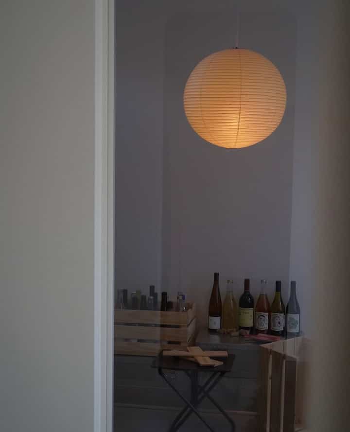 🍷

#平屋
#平屋の家
#平屋暮らし
#北欧
#北欧デザイン
#naturalwine
#isamunoguchi
#イサムノグチ