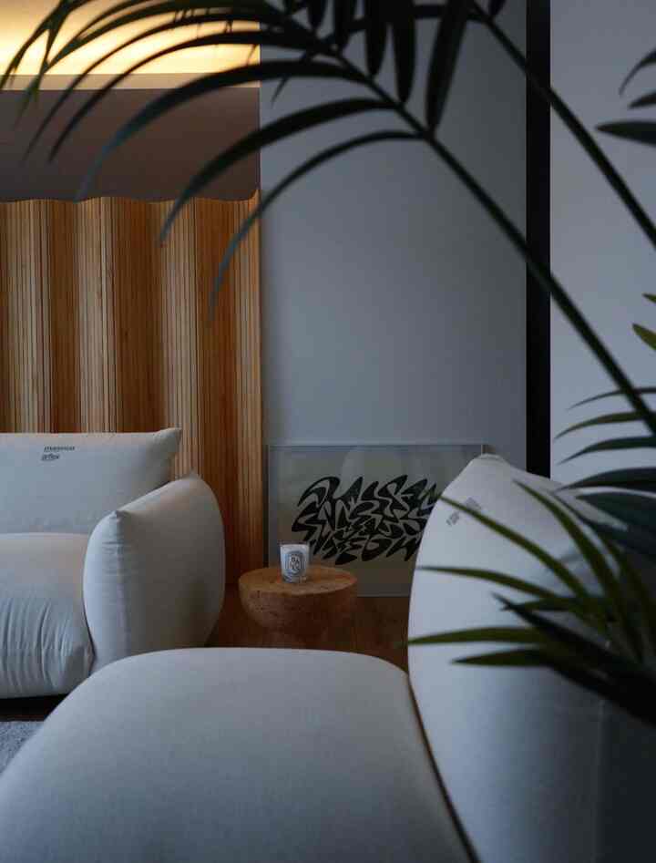 Ruang nyaman yang dikelilingi furnitur favorit Anda

#rumah satu lantai
#rumah satu lantai
#Skandinavia
#desain Skandinavia
#vitra
#artek
#marenco
#interior
#pencahayaan
#Kuramata Shiro
#desain pencahayaan
#yamagiwa
#KSeriesMiniLimited
#postmodernisme
#aalto
#alvaraalto
#desain Skandinavia