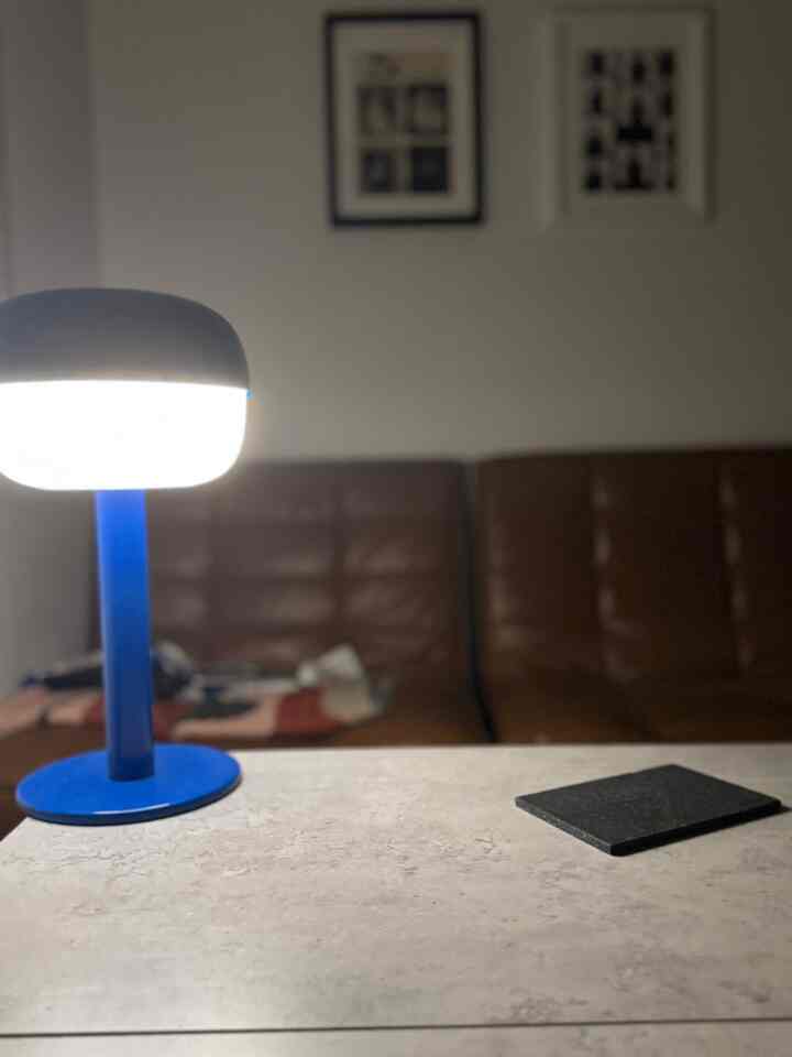 ブラウンだったりオレンジの色味とも合う
これが青をアクセントにする強みですよね！

ウッド調の部屋とも相性が良いし
部屋数とお金に余裕があれば色々試してみたい。

#IKEA
#リフトアップテーブル
#レザーソファ
#タオル