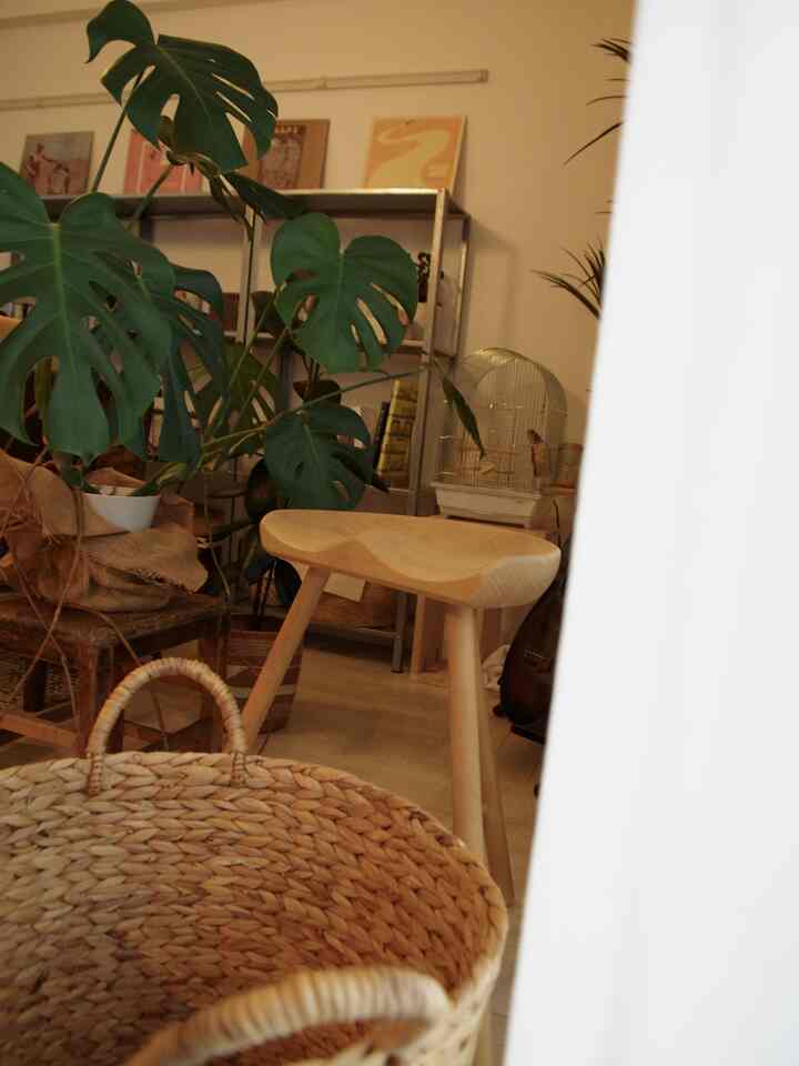 雨の日は洗濯物も乾かず、気持ちもスッキリせず
でも家の中でゆっくりしておけというサインなのかも
#livingroom #2人暮らし #無印良品 #actus