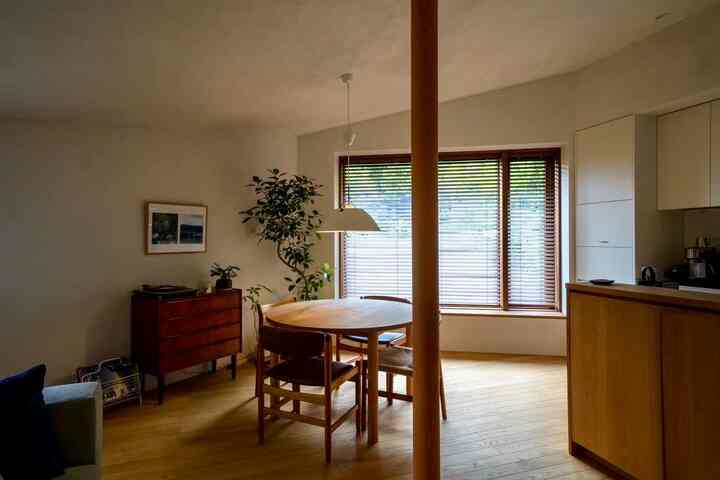 🇯🇵 3LDK+S｜夫婦2人と猫1匹、ヴィンテージを楽しむデザイナーの暮らし