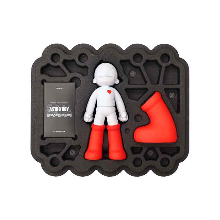 鉄腕アトム スペシャルエディションパッケージ（Qi2対応）