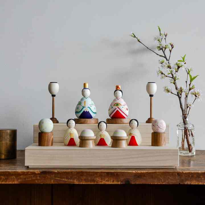 【桜井こけしのひいな】〔五人飾り〕貴心松華〈座雛〉松竹梅模様