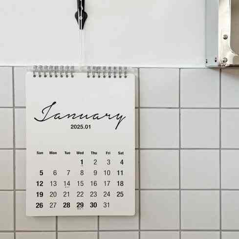 2025年 ウッド壁掛け カレンダー