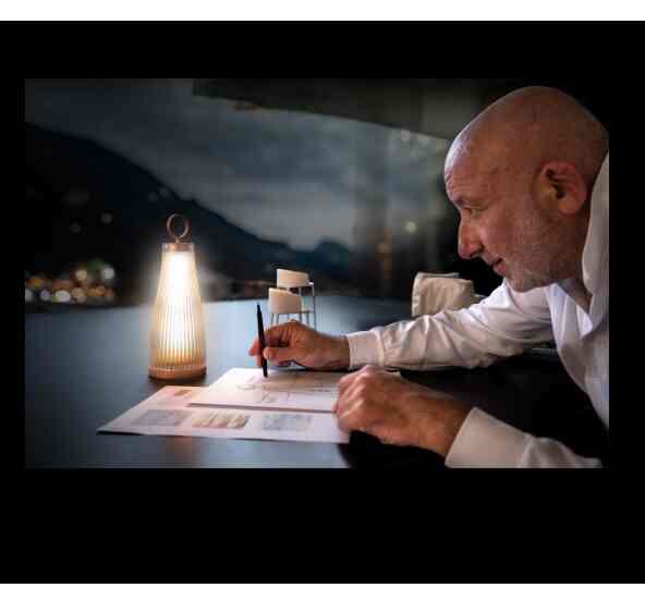 Louise ポータブル テーブルランプ［4色］