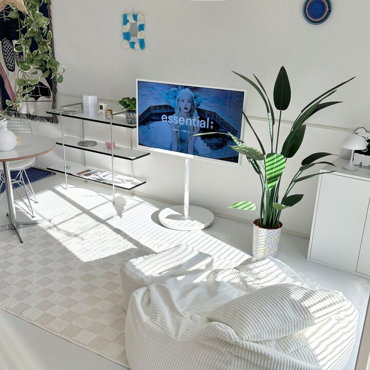 short form carousel card thumbnail