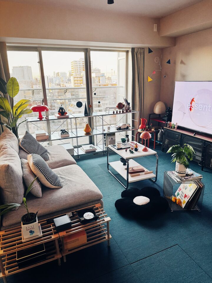 short form carousel card thumbnail