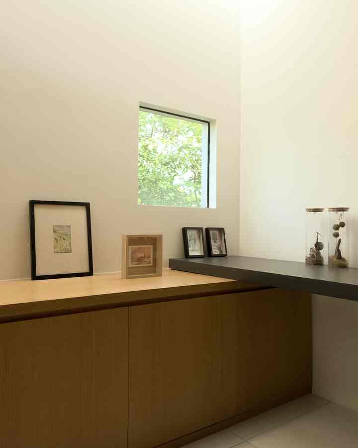 Sudut - sudut favorit dikamar kami 😊

#IssetHouse #InspirasiRumah #Kamar #rumahmodern #dekorasirumah #dekorasikamar #mainan 