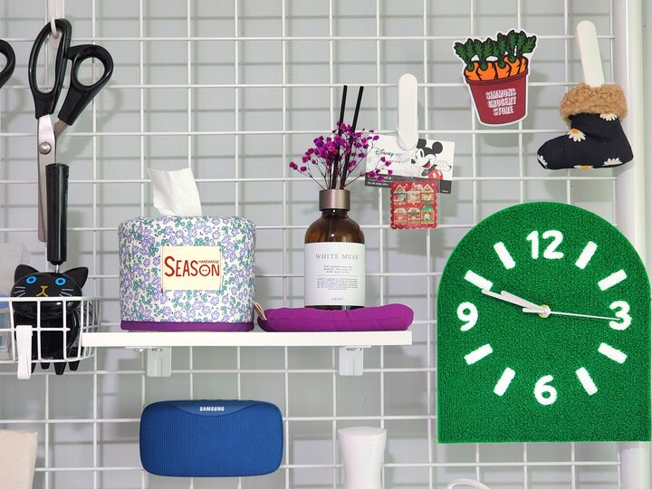 short form carousel card thumbnail