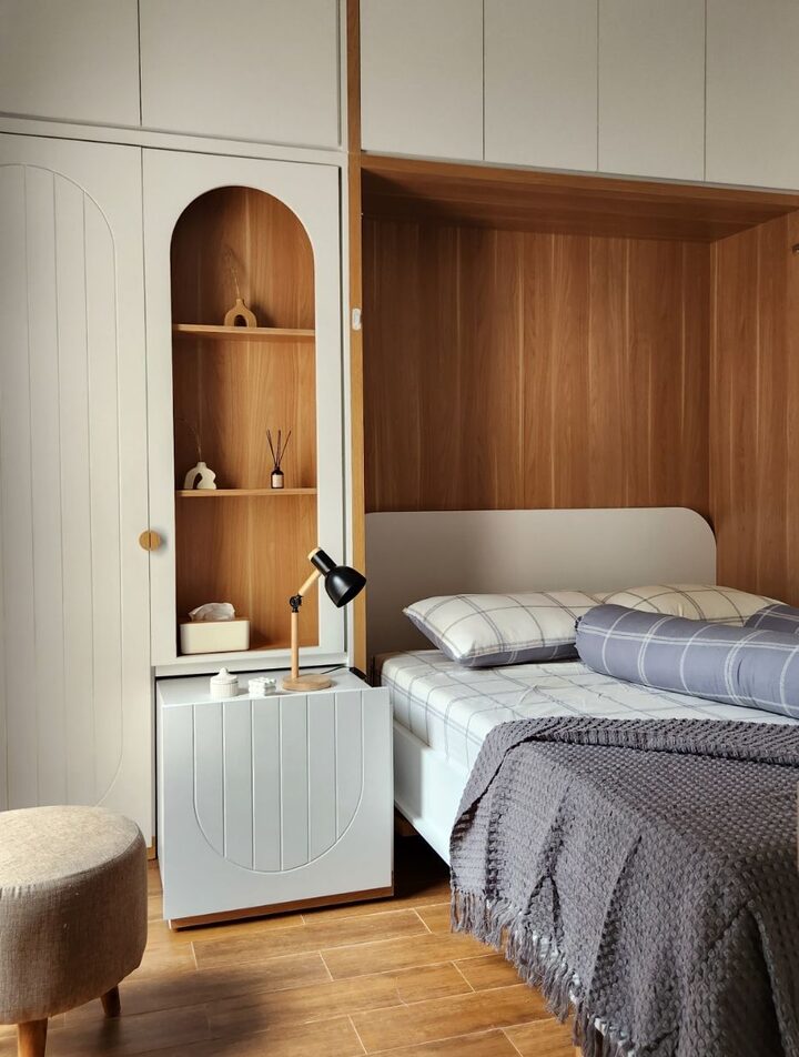 short form carousel card thumbnail