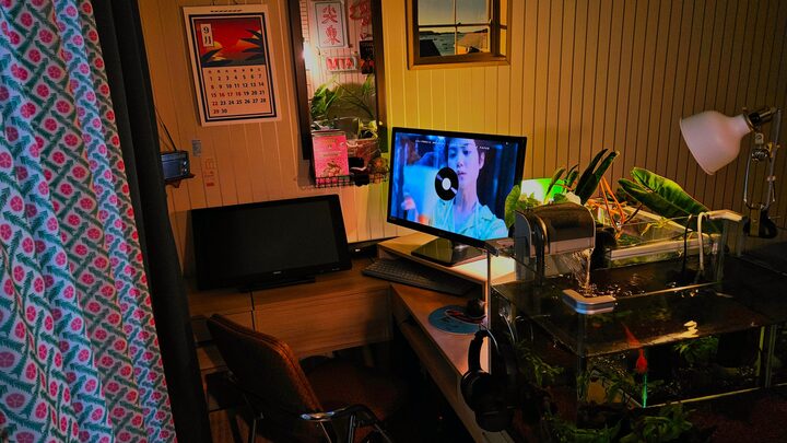 short form carousel card thumbnail