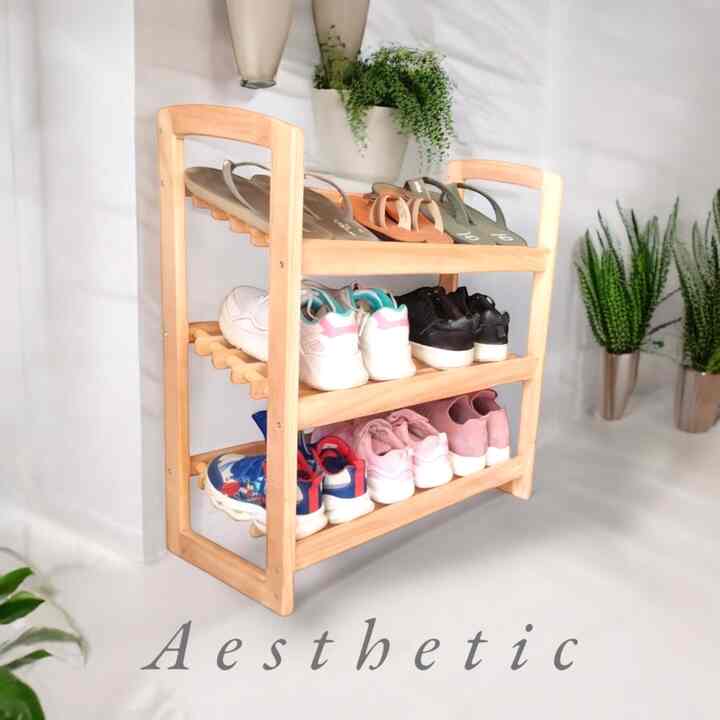 #ruang #ruangsantai #ruangsalin #ruanggantisepatu #rakkayu #raksepatu #raksepatukayu