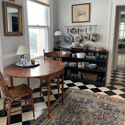 🏡 오늘의집  : ) ♥︎온갖빈티지♥︎
                           ▪︎On.God.Vin.T.G▪︎
pinterest.
가을 바람이 부니, 
블랙 체커보드 거실이 예뻐보여요.
💚 이 세상은 빈티지빈티지하다  🧡
당신은 빈티지 러버인가요?
빈티지 그릇 콜렉터인가요?
집 꾸미기를 좋아하시나요?
♥︎온갖 빈티지♥︎ 홈 카페로 놀러오세요!  :)
🏡 오늘의집  : ) ♥︎온갖빈티지♥︎
                           ▪︎On.God.Vin.T.G▪︎
  '낙천주의 빈티지 러버'의 
        핀터레스트 이미지가 맘에 드시나요? 
             제 프로필 링크로 들어오셔서 
     《 온갖빈티지 》 리틀리 구독해주떼용♡
#paris #cafe #카페인테리어 
#빈티지 #홈카페 #HOMECAFE 
#빈티지인테리어 #빈티지포스터 #IKEA #interior  #빈티지수집가 #빈티지러버 #빈티지사랑 
#빈티지커튼 #빈티지주방
#핀터레스트 #핀터레스트이미지 
#프랑스파리 #파리 #프랑스빈티지 #파리감성
#온갖빈티지♥︎
#온갖빈티지홈♥︎
온갖 빈티지가 난무하는...♥︎
빈티지 무드가 흥건한...♥︎
▪︎▪︎▪︎♥︎ON.GOD♥︎ 온갖 빈티지▪︎▪︎▪︎
■▪︎ On.God ♥︎ 온갖 빈티지▪︎■
