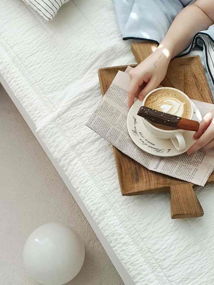  #침실인테리어    #homestyling #homedeco  #dessert #latte 