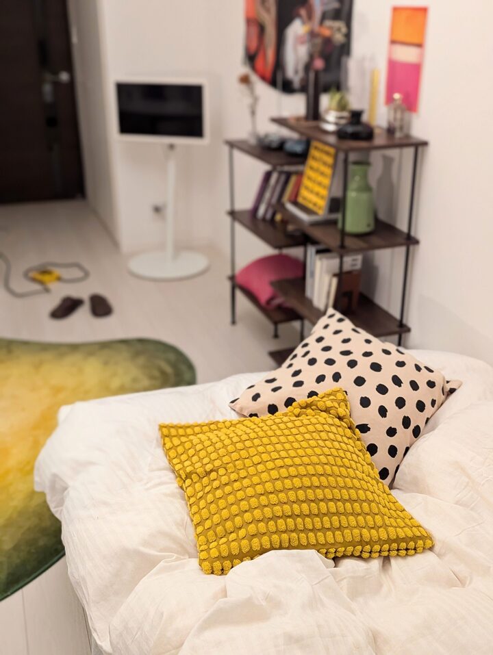 short form carousel card thumbnail