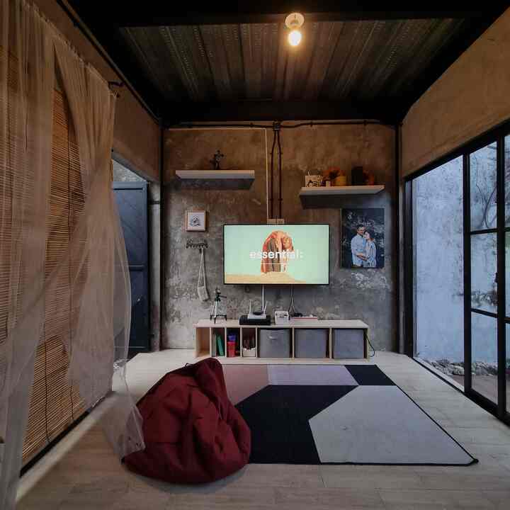 Living Room ♥︎° 
/spot favorite keluarga angsoka untuk berkumpul dan beraktifitas. Ukuran living room di #RumahAngsoka (2.75 m x 3 m) 
#BTNOAS9 