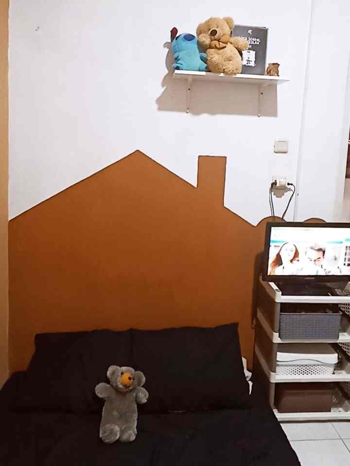 kamar tidur anak berukuran 3x3 sederhana ini yg jadi tempat favorit anak-anak karena mencakup tempat penyimpanan mainan, menonton & tempat bermain mereka. 


#kamarbermain #kamartidur #kamarsederhana #rumahsederhana #rumahsederhana