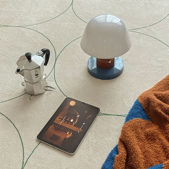 short form carousel card thumbnail