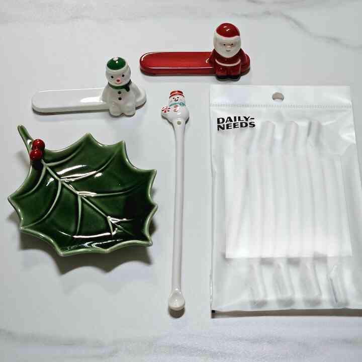 #예쁜살림템
I went to Modern House and bought just what I needed.
There were so many pretty Christmas items that I had to hold back,
I got confused😂

ps The Ogam Review table arrived.

No matter what I put on it, it looks so pretty that I want to take pictures ㅎㅎ
I'll give you detailed pictures and explanations in the Ogam Review review.

#Spoon rest #머들러 #접시 #눈썹칼 #살림살이 
#Modern House #모던하우스소품 #모던하우스추천템 
#Modern House Christmas #오늘장면한컷 #내돈내산 
#Today's record #예쁜템최고야 #집에서제일바빠
#Corn soup record #나도크리에이터 #맞팔