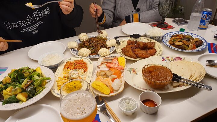 short form carousel card thumbnail