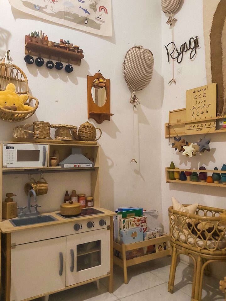 short form carousel card thumbnail