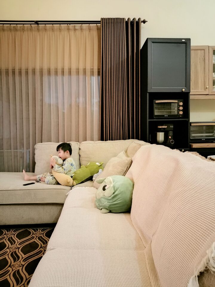 short form carousel card thumbnail