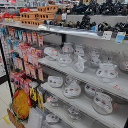 #예쁜템최고야 #콘수프기록 #기록 #기록챌린지 #기록하는삶 #기록하기 #예쁜살림템 #예쁜템 #어항 #어항인테리어 #어항꾸미기 
#소통환영 #소통해요 #소통 #팔로우 #맞팔 #맞팔환영 #맞팔해요 #5일차
안녕하세요 !
물고기에 관심이 많아 수족관이나 어항용품을 보러 다니는데요~
이번에 다이소에 용품들이 많이 생겼더라구요 ㅎㅎ 
다이소가면 그냥 나오는법이 없더라구요.. 😅😅
