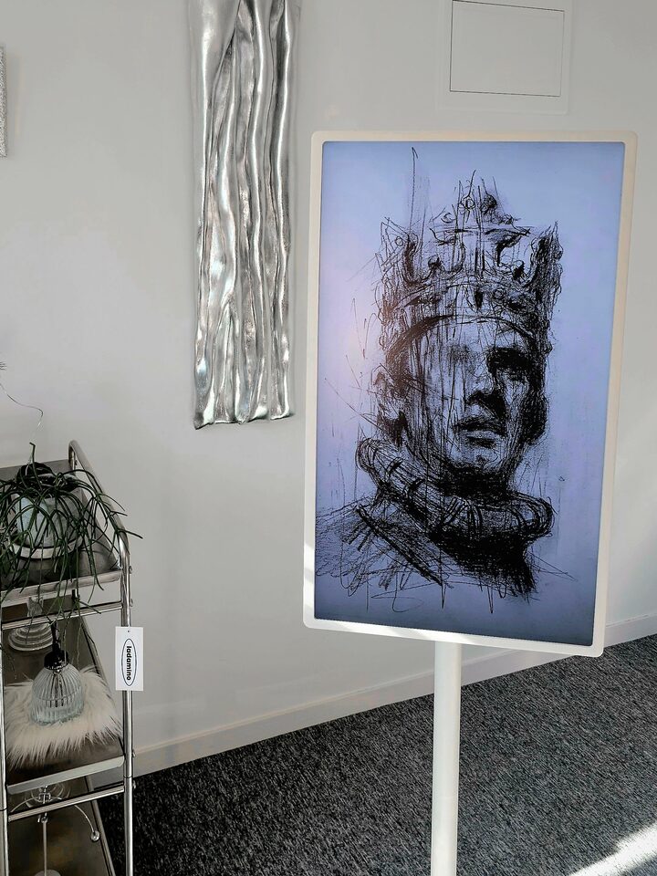 short form carousel card thumbnail