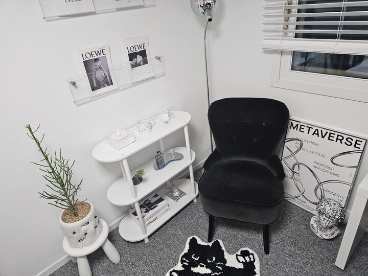 short form carousel card thumbnail