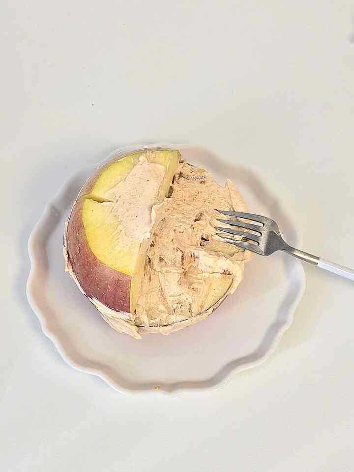 そして...ピーナッツバター+グリックヨーグルト+リンゴ
この組み合わせはクレイジーです。
はい？
お兄さんがピーナッツバターにグリックヨーグルトをお勧めします
覚えてただけ食べてみましたがクレイジーですｗｗｗｗｗｗ
おいしい!!!!!リンゴ1つ
フルーツもともと冷蔵庫で腐るまで食べません...
最近リンゴがとても美味しいですよ🫣

＃グリックヨーグルト＃グリックヨーグルトピーナッツバター＃ピーナッツバター 
＃蜂蜜の組み合わせ＃おいしい瞬間をキャプチャ＃おいしい一食＃スナック
＃デザートタイム＃デザート作り＃デザート天国 
＃健康な食べ物＃健康的な食べ物＃健康的な軽食＃週末の日常＃家の生活 
＃ホームコックライフ＃記録クラブ 