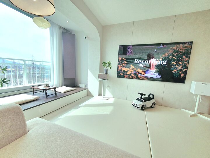 short form carousel card thumbnail