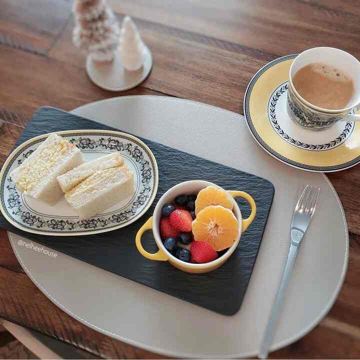 Home Cafe🤍
#Homecafegram #homecafe #VilleroyBoch #plating #platingshot #coffeecup #sandwich 