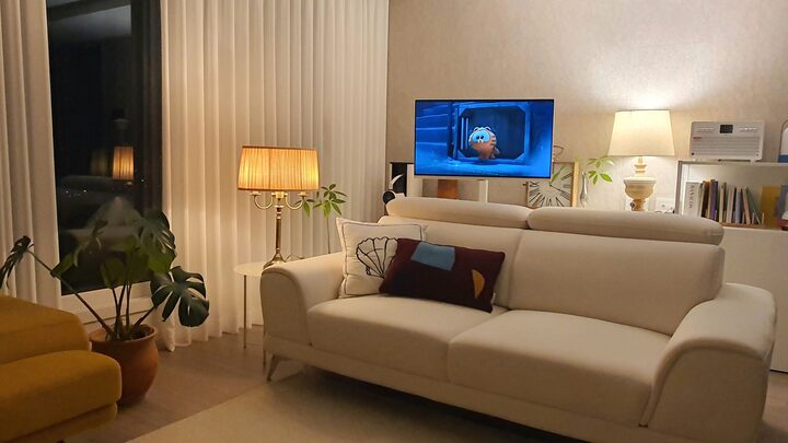 short form carousel card thumbnail