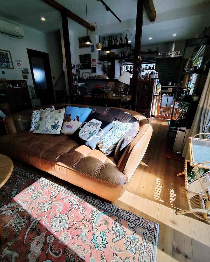 .
.
.

#暮らし #日々の暮らし #暮らしを楽しむ #暮らしの記録 #日常 #ライフスタイル #おうち時間 #シンプルな暮らし #心地よい暮らし #レコードのある生活 #レコード #ナチュラルワイン #ワインのある暮らし #観葉植物のある暮らし #観葉植物 #グリーンのある暮らし #子どものいる暮らし #子どものいる生活 #子育て #暮らしのもの #ヴィンテージのある暮らし #アートのある暮らし #生活にカルチャーを