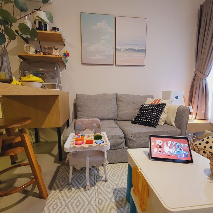 short form carousel card thumbnail