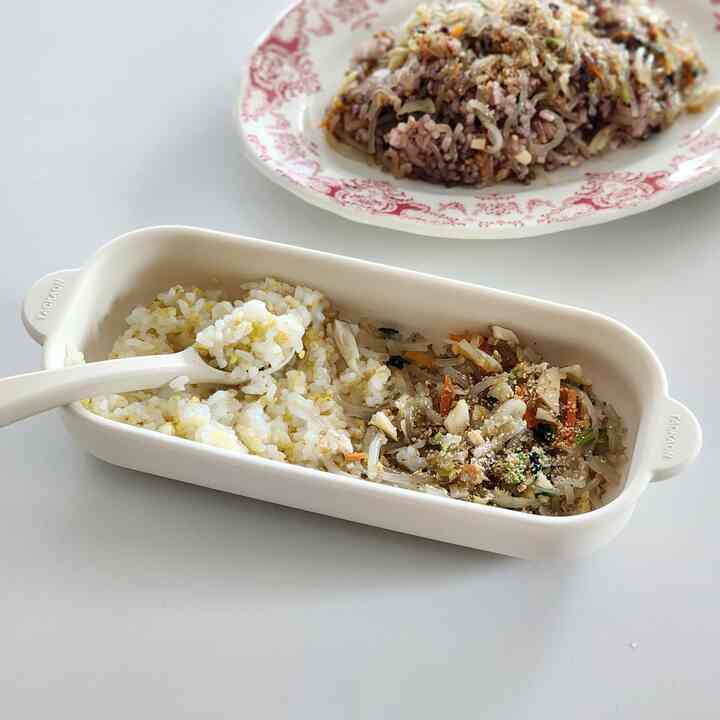 赤ちゃんチャプター💕
⠀
日当たりの良い食べ物を食べる
子供の家を送ってフィードアップしよう
⠀
晴れの最近の最大の問題は
スプーンをし始めたという点…！
⠀
それでもまだ手が先の赤ちゃん
ニンジンを選んで玉ねぎを選んで食べる
当面も力強く手で握って
それなりに食事を自主的に楽しんでください。
⠀
ママは隣でワグワグを食べました
ペドラジジュープで雑菜を作って和らげる
ママチャブボブはカキソースを追加しました。
⠀
ワンファンで終わった幸せな食事😋😋
⠀
今日は初めて子供の家で
ご飯を食べてくる日ですが、よく食べていますか
気になります〜
⠀
⠀
＃オーホームストア＃今日のダイニングテーブル
＃お昼ご飯＃ホームクック＃homecook＃ボブ＃ボブスターグラム＃料理
#タクガオン #シリコンボウル