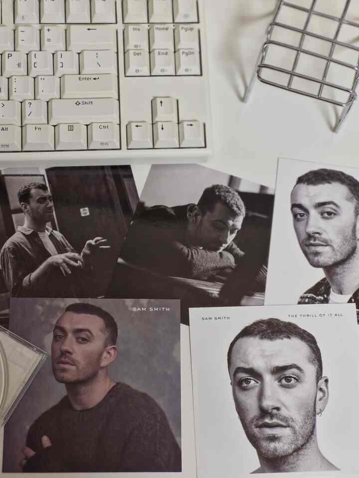 今回注文したサムスミスCD✨️

これ以外のものも注文しましたが、待っている間に売り切れたので、それだけを受けました。

cdプレイヤーさんのキムに気に入っているcdたち購入しているのに集める楽しみがありますね🙌 だからそんな値段が邪悪なLPにも注目。  #cd플레이어 #cd #씨디플레이어 #취미 #수집 #벽꾸 