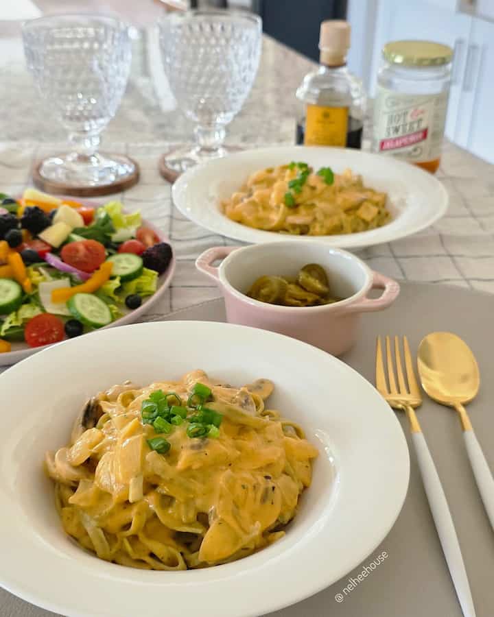 Lobster Bisque pasta 🩷
#plating #pastaplate #pastabowl #Homecook #VilleroyandBoch #platingshot #dinnerware