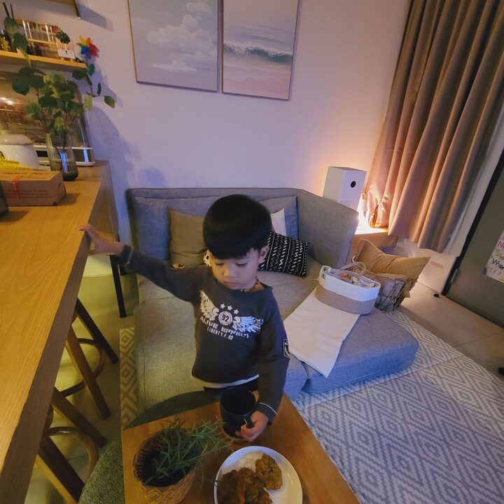 short form carousel card thumbnail