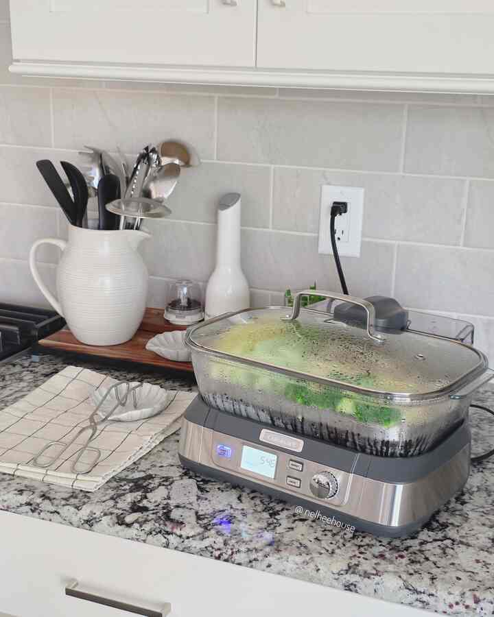 My favorite kitchen appliance 🤍
#kitchen #kitcheninterior #kitchenappliances #kitchenitems #healthyfood 