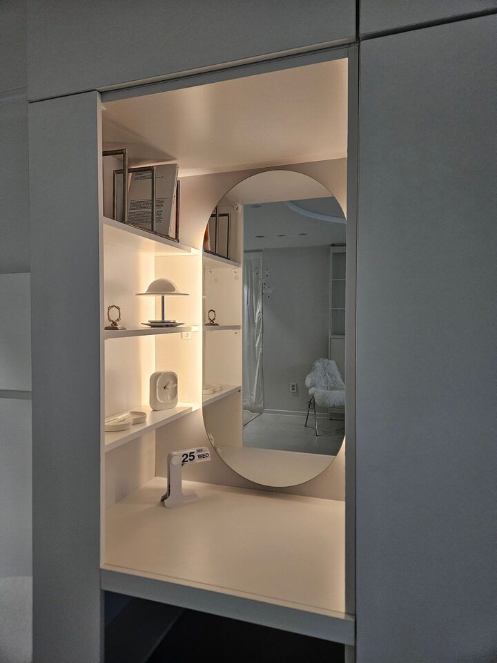 short form carousel card thumbnail