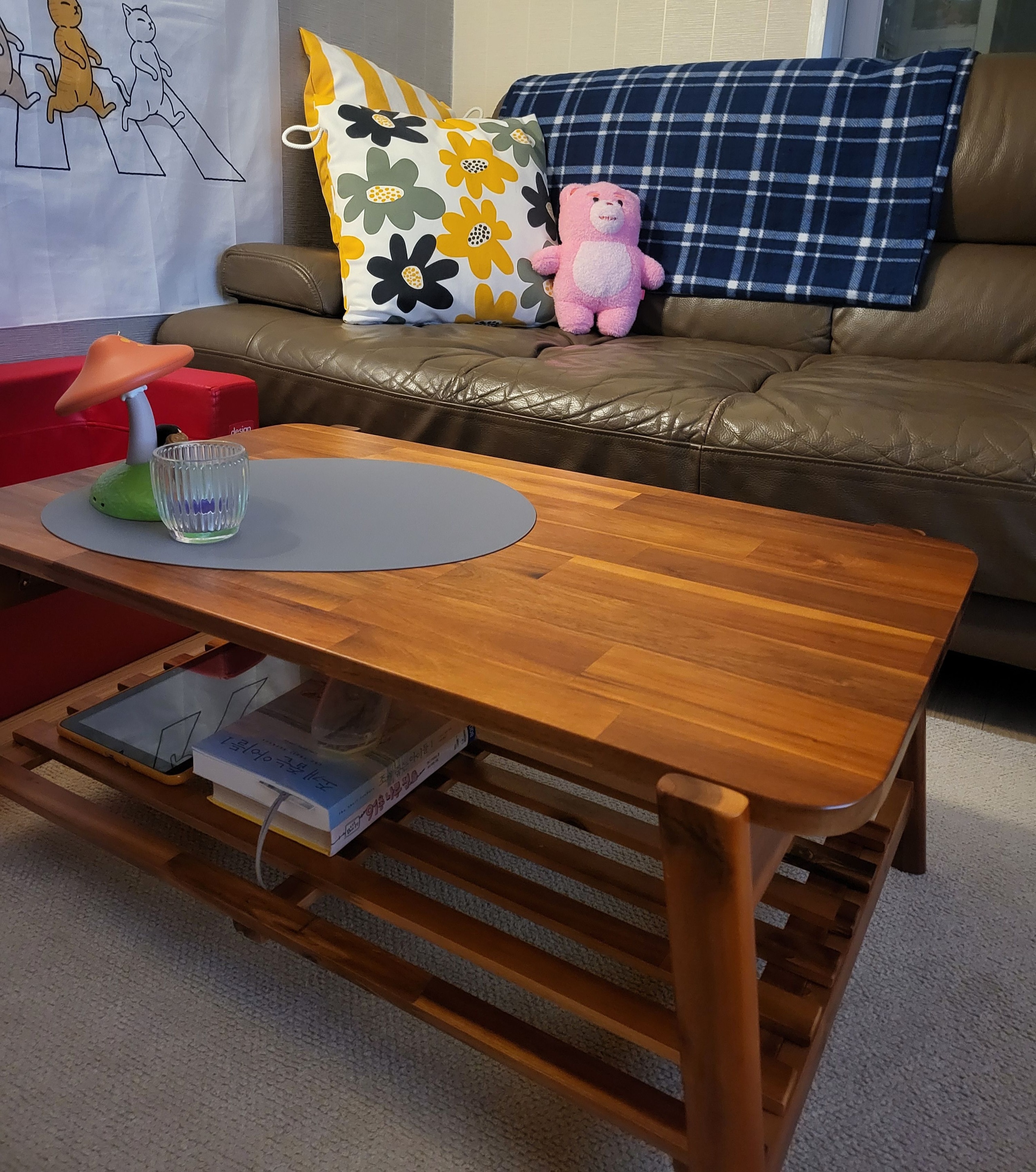 Solid Wood Foldable Low Coffee Table user photo