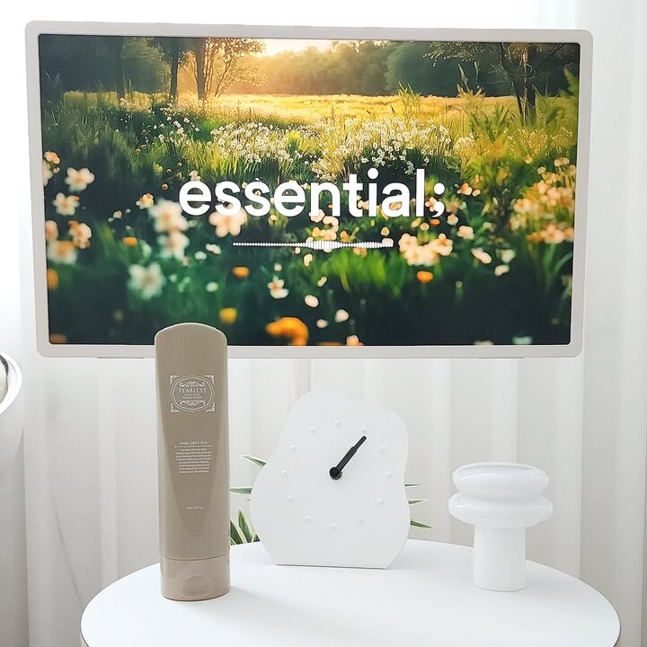 short form carousel card thumbnail