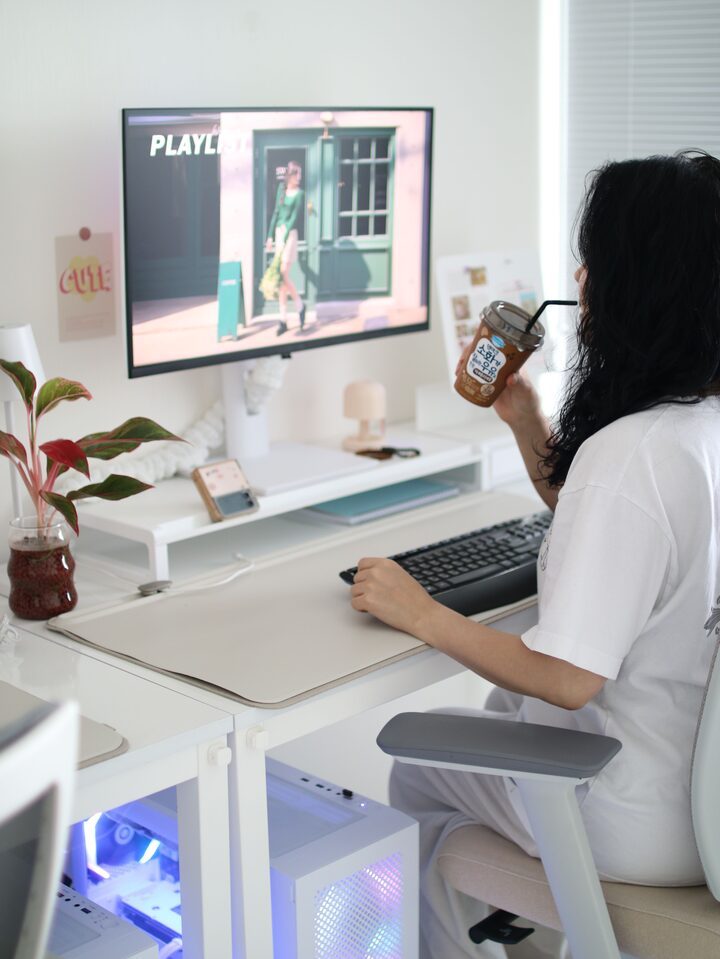 short form carousel card thumbnail