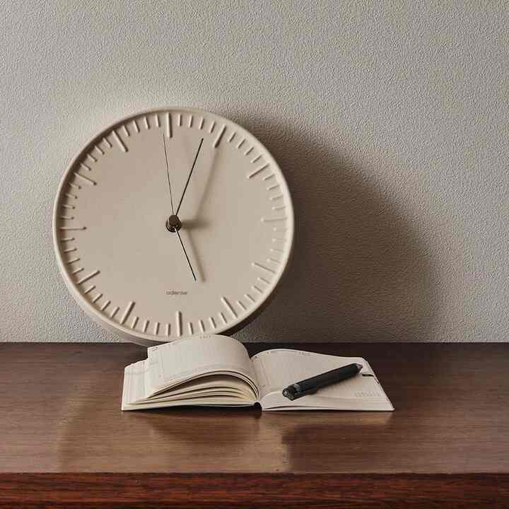 SISSONNE セラミック 壁掛け時計［2色］