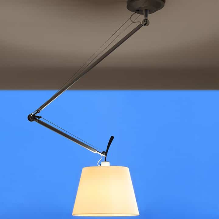 ペンダントライト 角度調整可能 